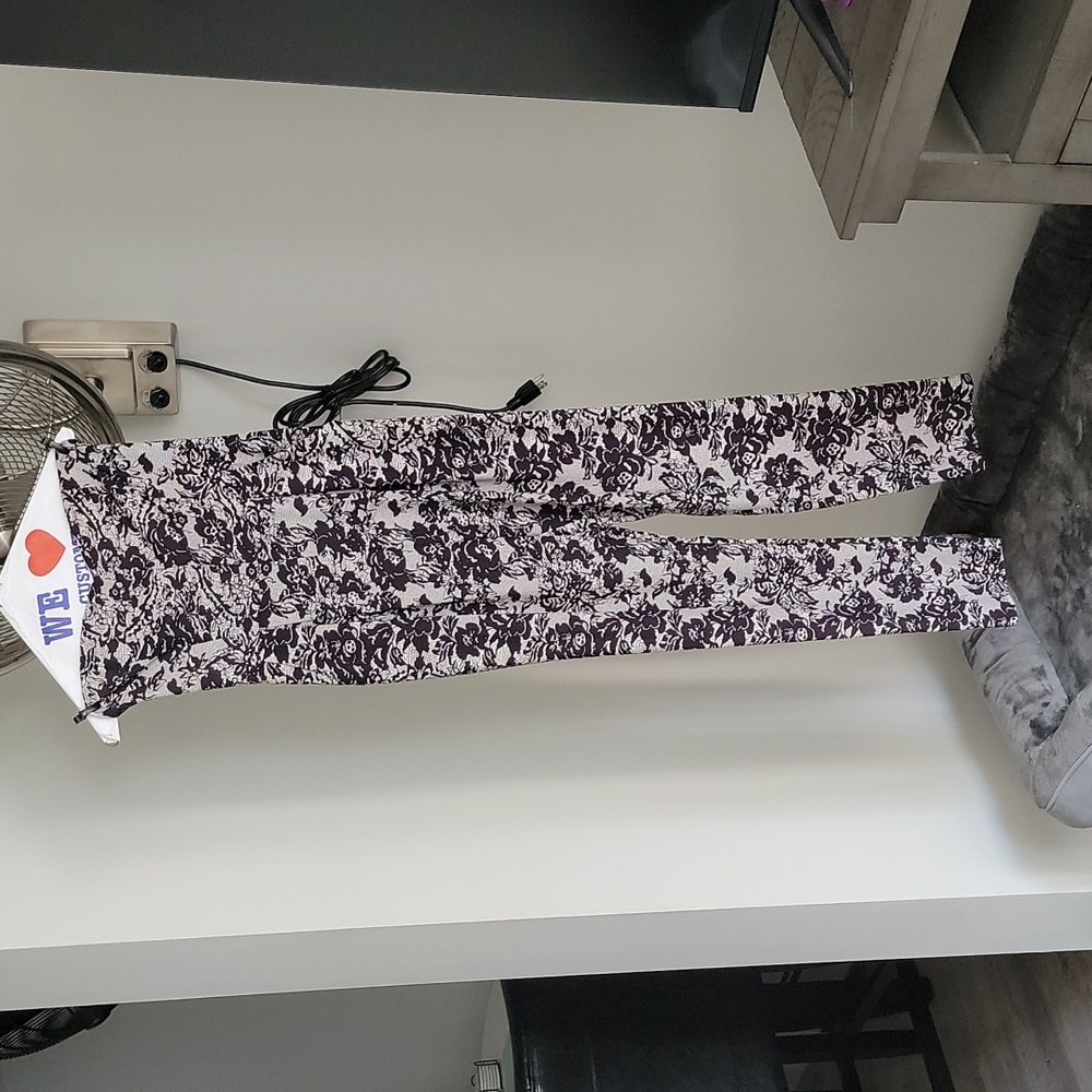Floral strapless jumpsuit